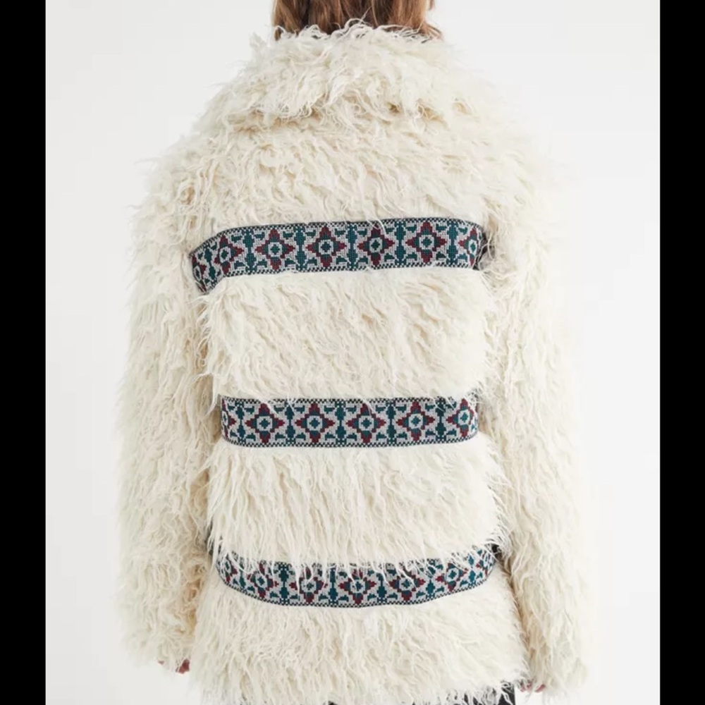 UO urban outfitters Rosa Faux Fur Coat - Picture 2 of 4